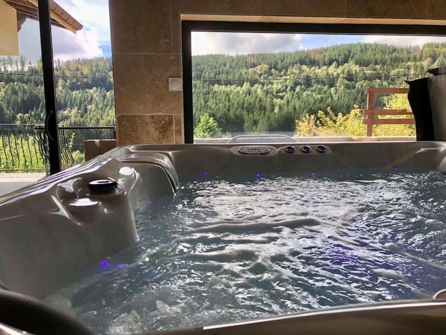 Holiday home Les Fougeres 12 Personnes Spa/sauna Le Tholy