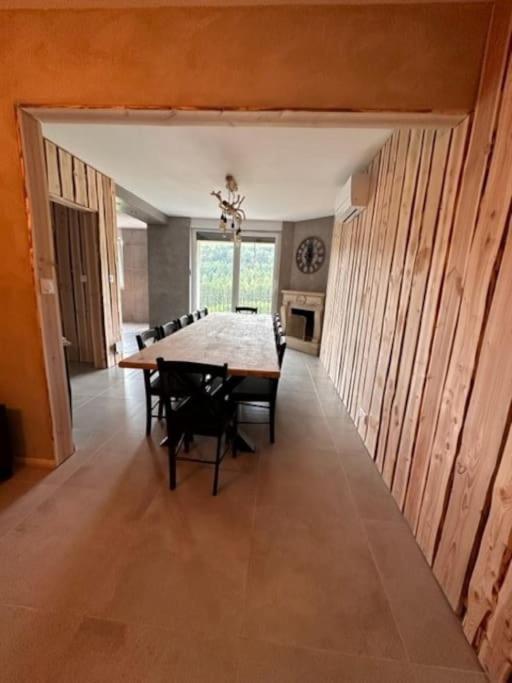 Holiday home Les Fougeres 12 Personnes Spa/sauna *